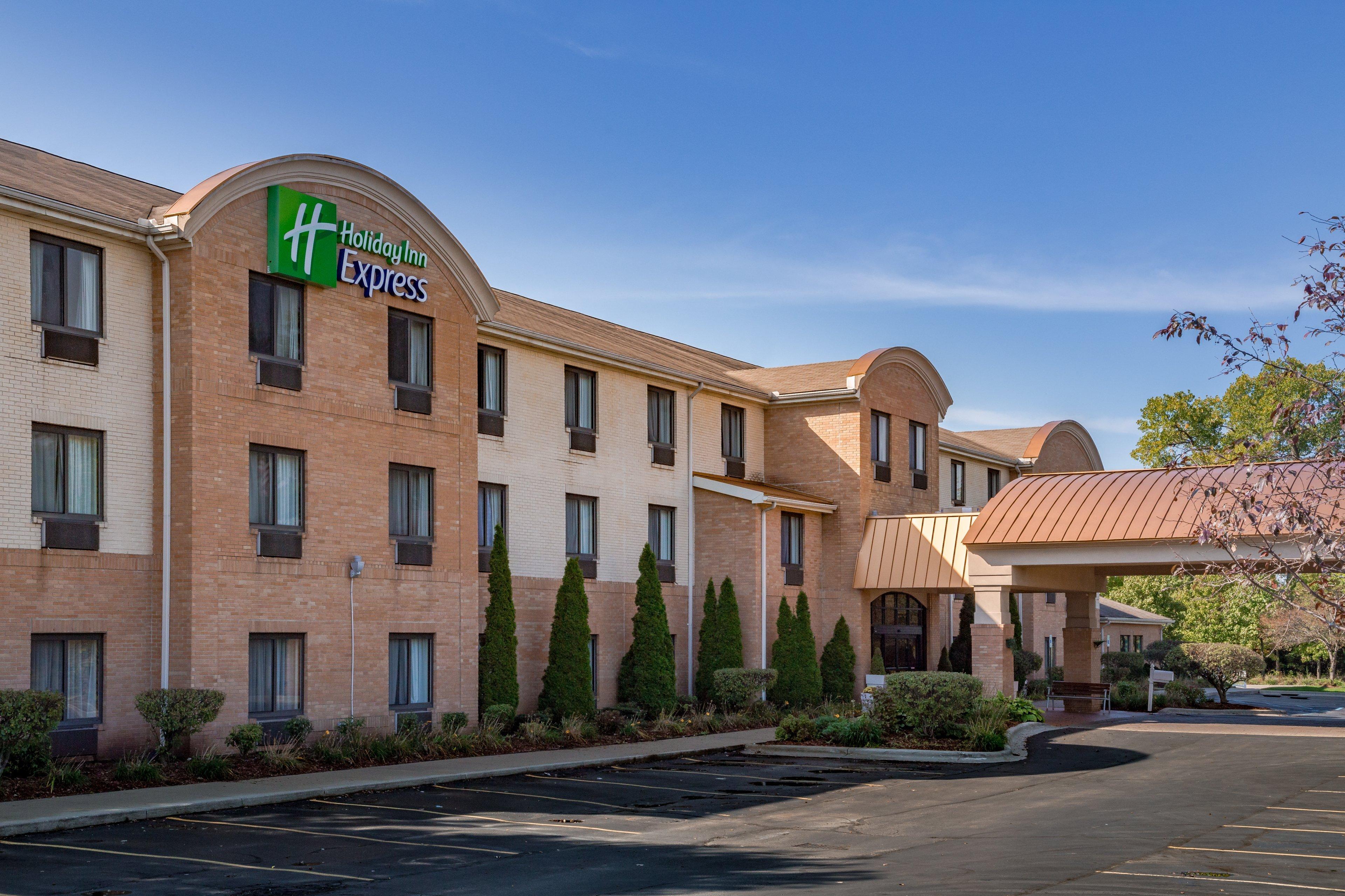 Holiday Inn Express Hotel & Suites Canton By Ihg Dış mekan fotoğraf