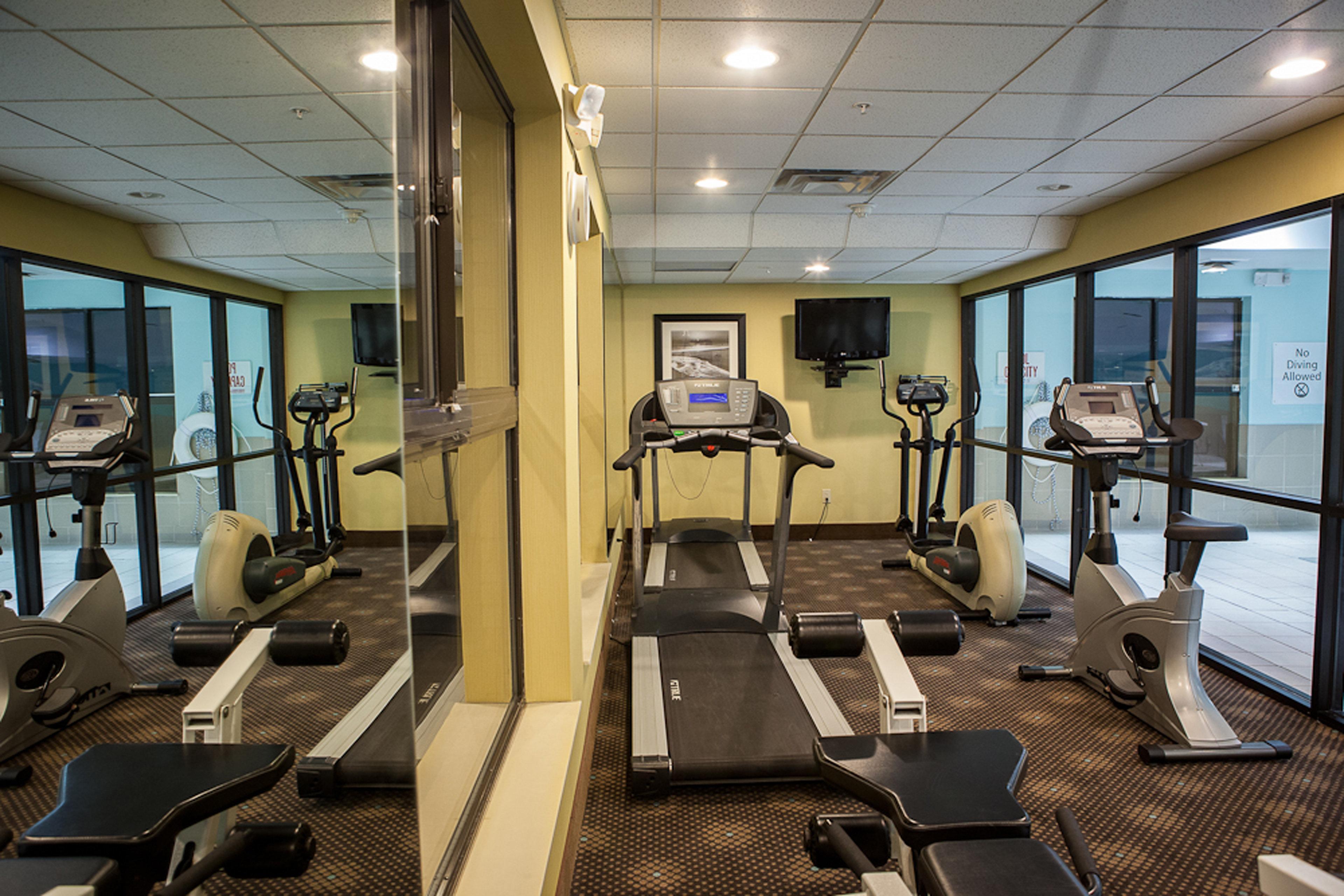 Holiday Inn Express Hotel & Suites Canton By Ihg Dış mekan fotoğraf