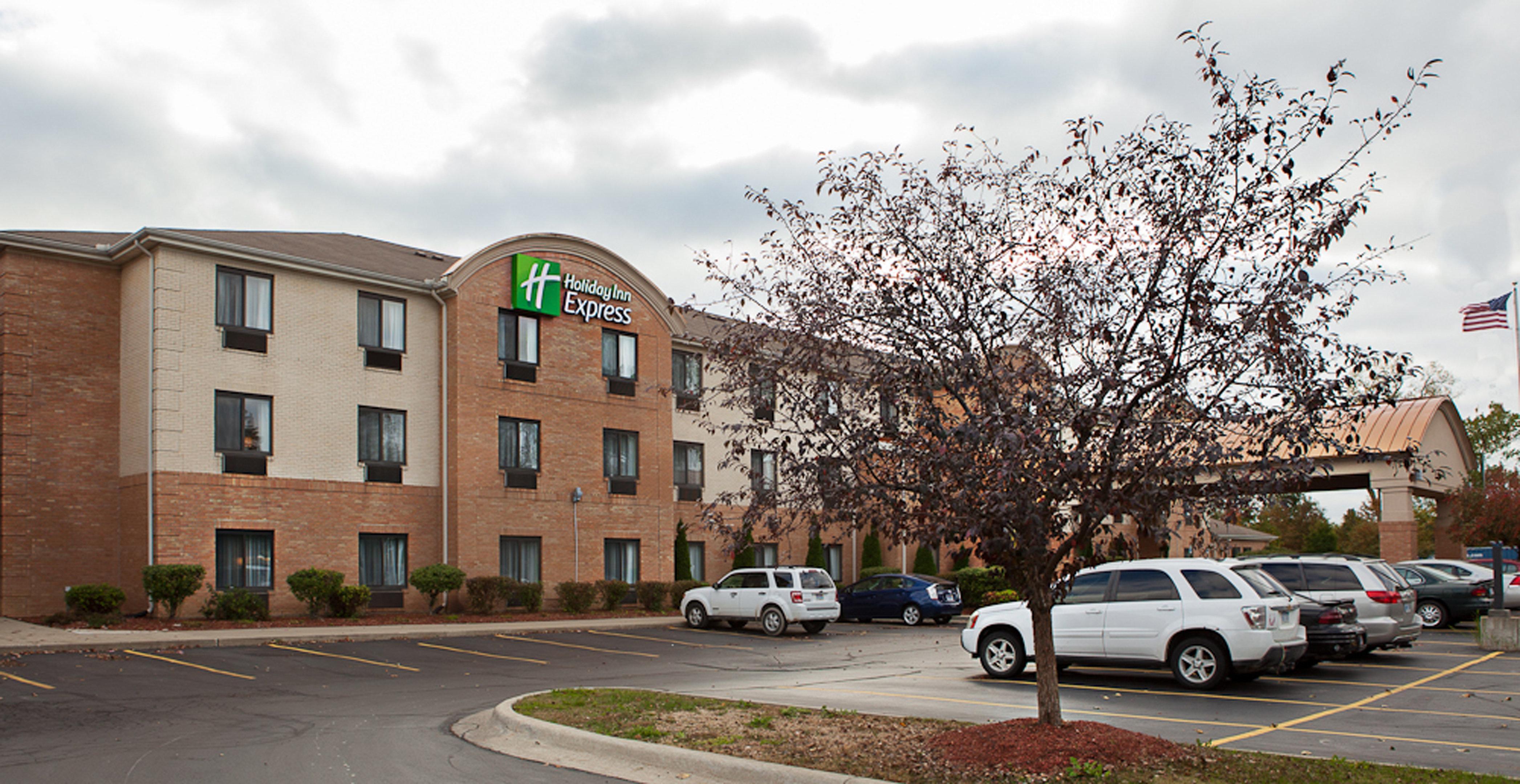 Holiday Inn Express Hotel & Suites Canton By Ihg Dış mekan fotoğraf
