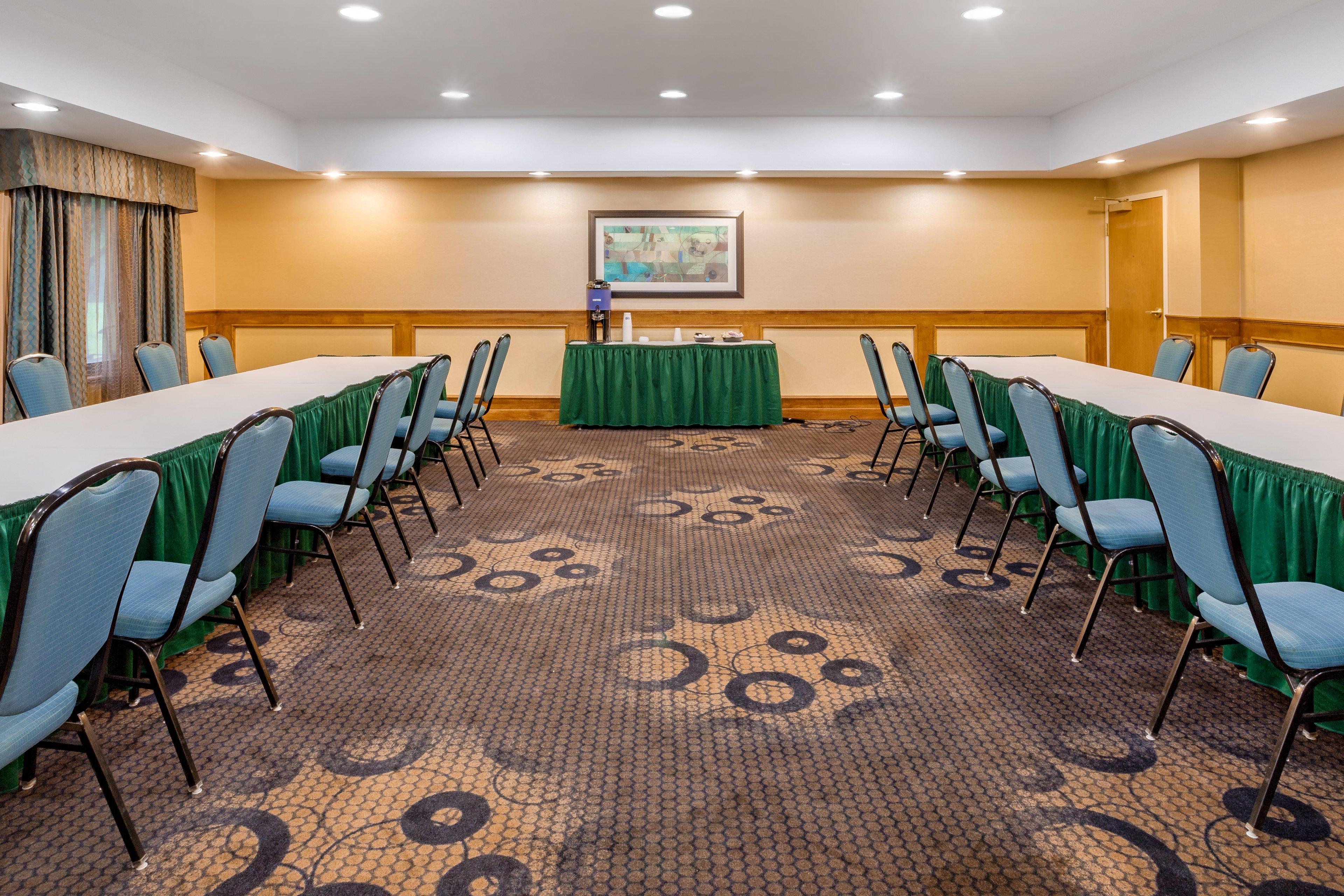 Holiday Inn Express Hotel & Suites Canton By Ihg Dış mekan fotoğraf